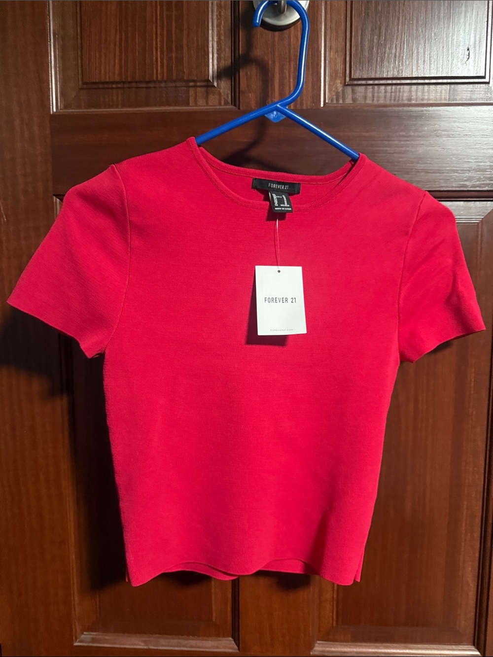 Forever 21 Red Short Sleeve Crewneck Tee